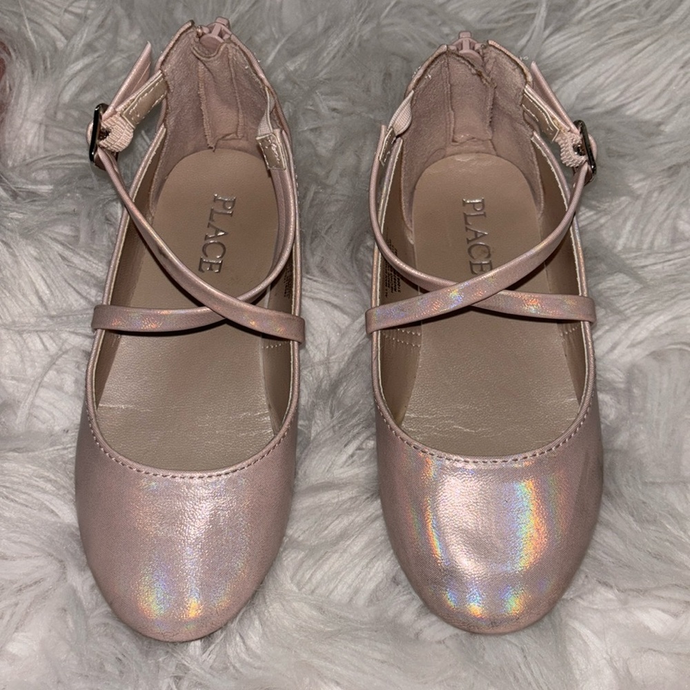 Children’s place girls flats super cute in pink size 9 used once